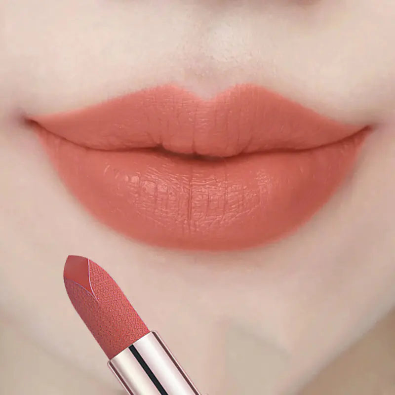 Waterproof Lipstick That Doesn't Fade or Stick